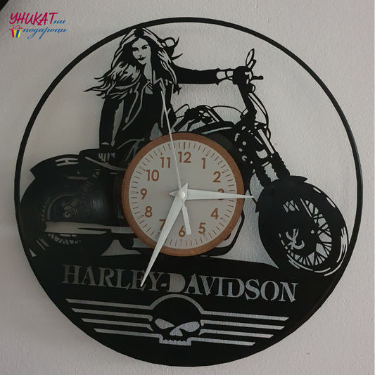 Часовник - Harley Davidson